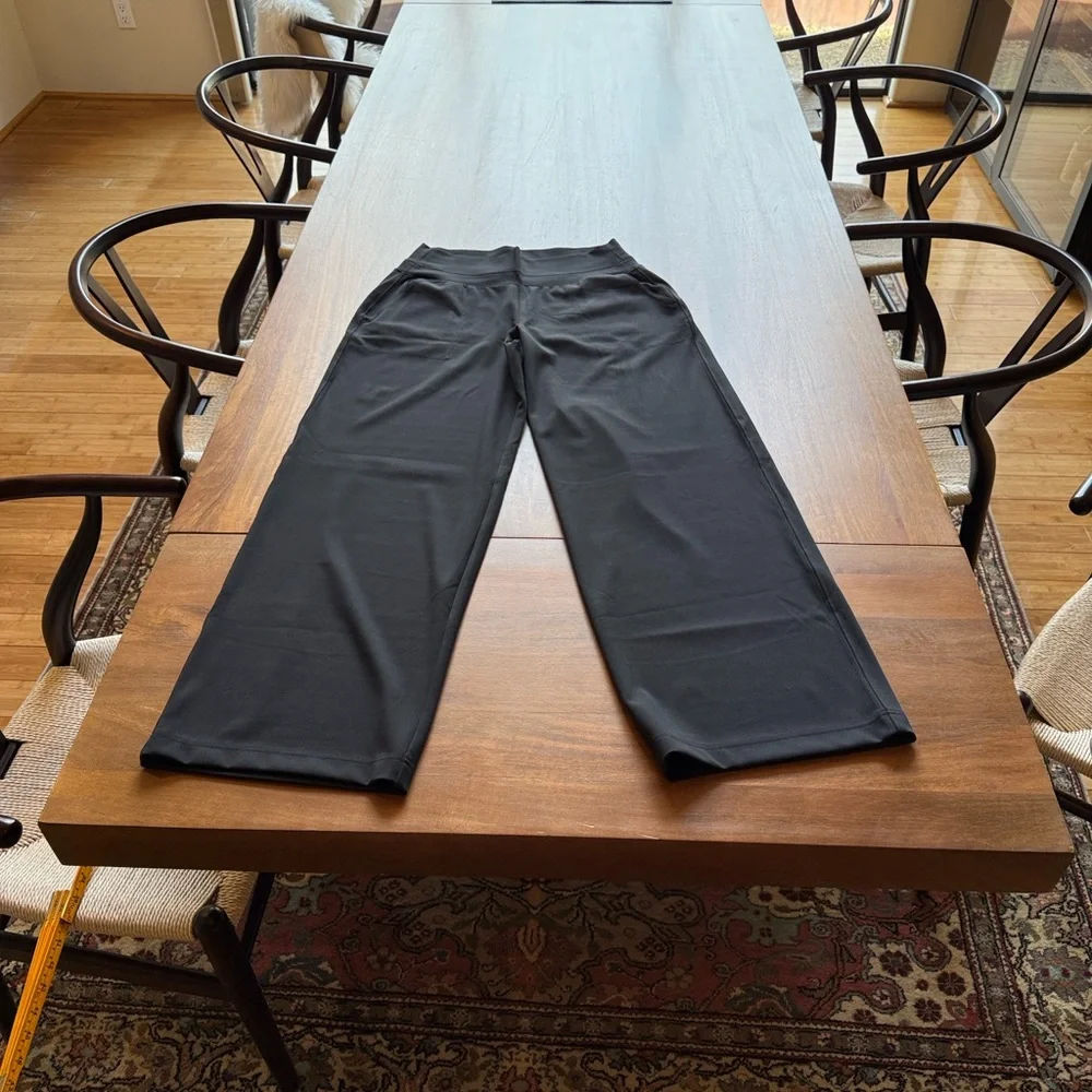 Athleta Women’s Venice High Rise Wide Leg Pant Black. Size M - Picture 6 of 6